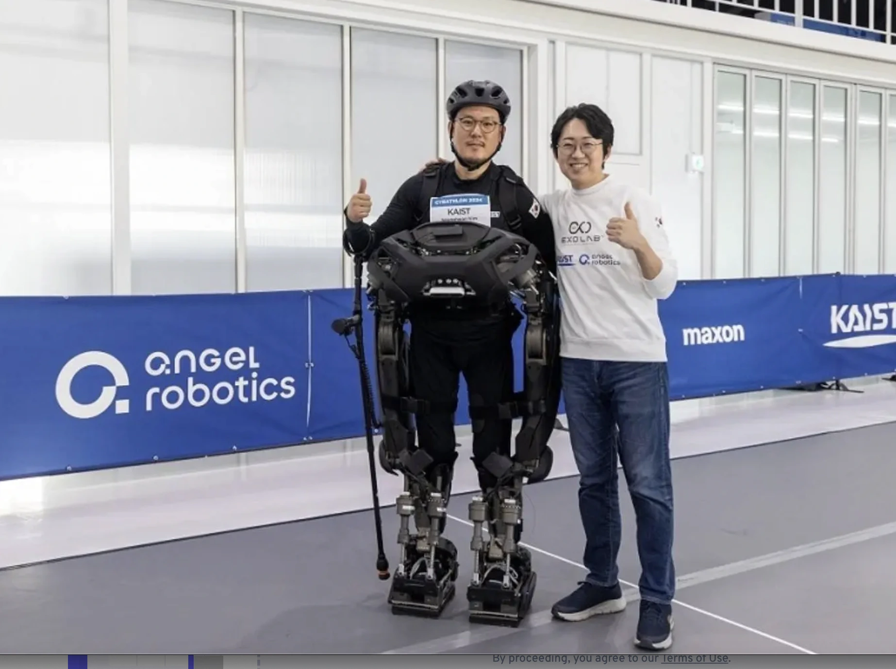El Avanzado Robot Port&aacute;til Ofrece Movilidad a Usuarios Parapl&eacute;jicos