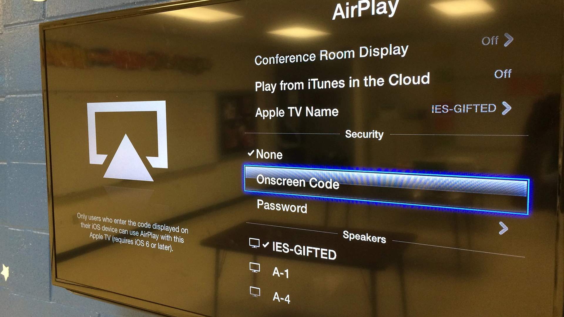 Un fallo en AirPlay permite a los hackers espiarte a través de altavoces, coches y Macs