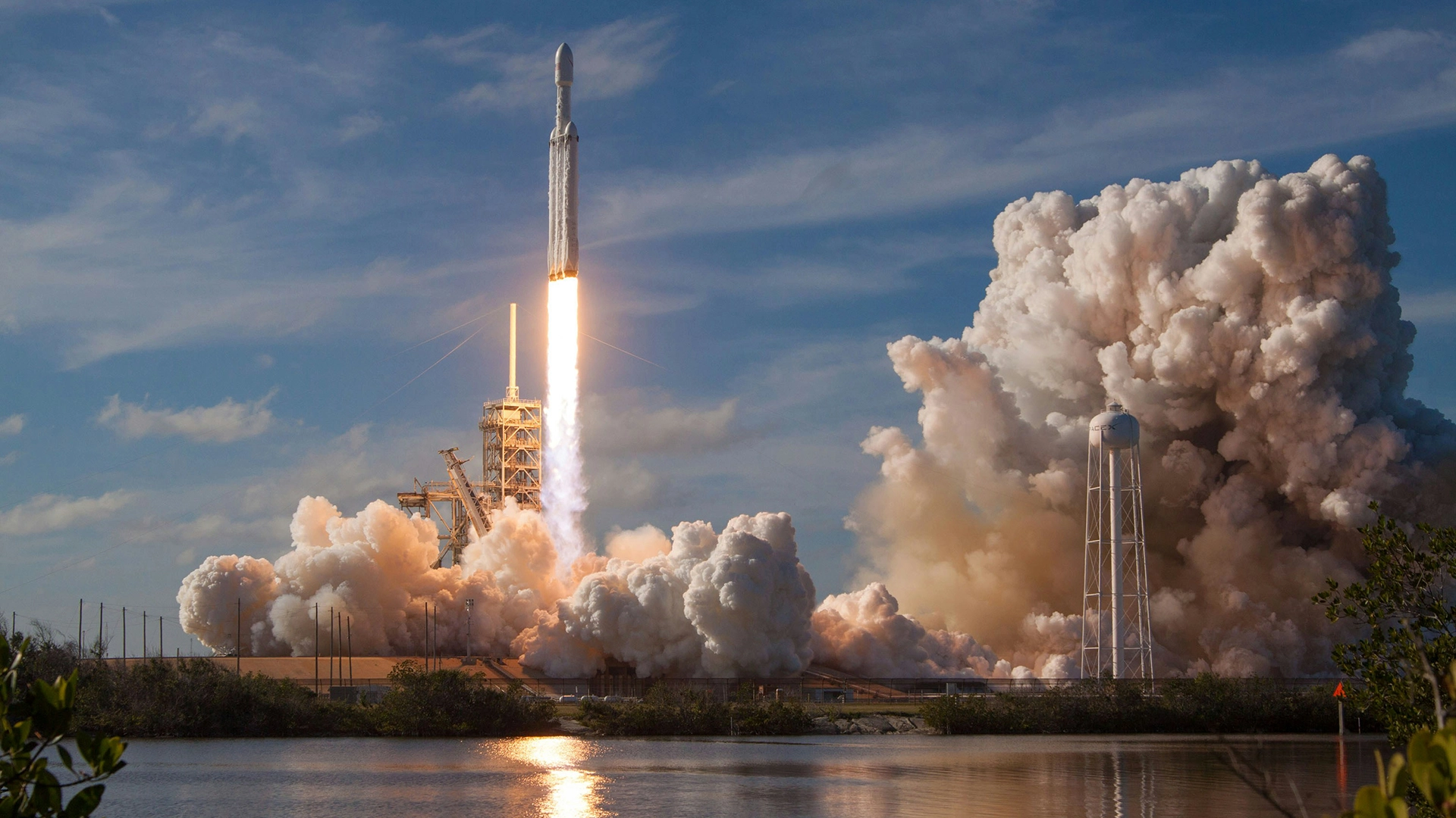 SpaceX Lanza Misi&oacute;n Privada Con 4 Civiles En La Primera &Oacute;rbita Polar Jam&aacute;s Realizada