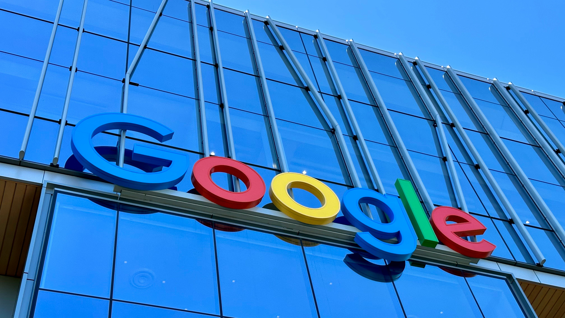 Google invertir&aacute; $25 mil millones en Centros de Datos e Infraestructura de IA