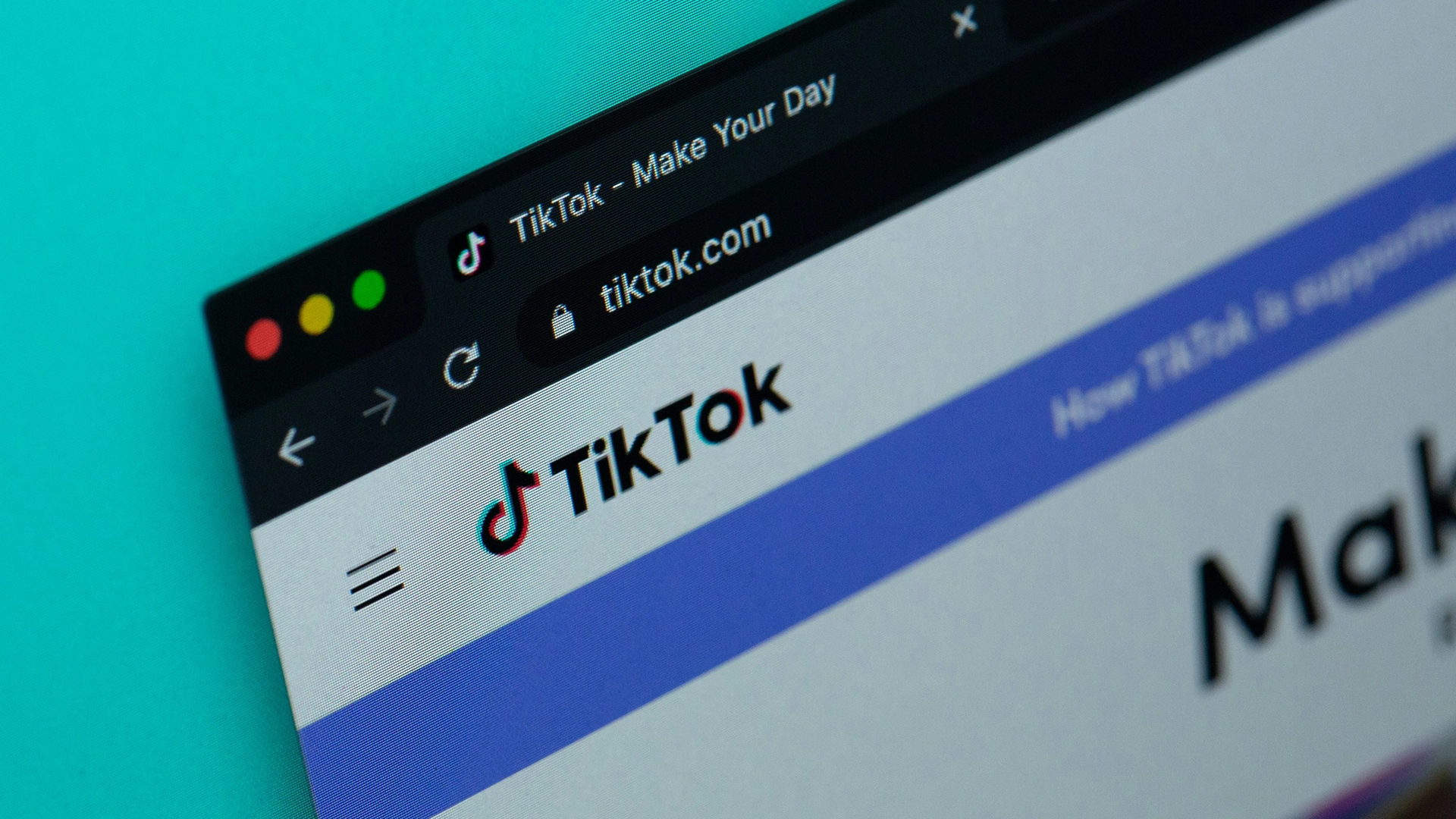 Nuevo Enga&ntilde;o en TikTok Utiliza Anuncios de IA y Spyware para Enga&ntilde;ar a los Usuarios