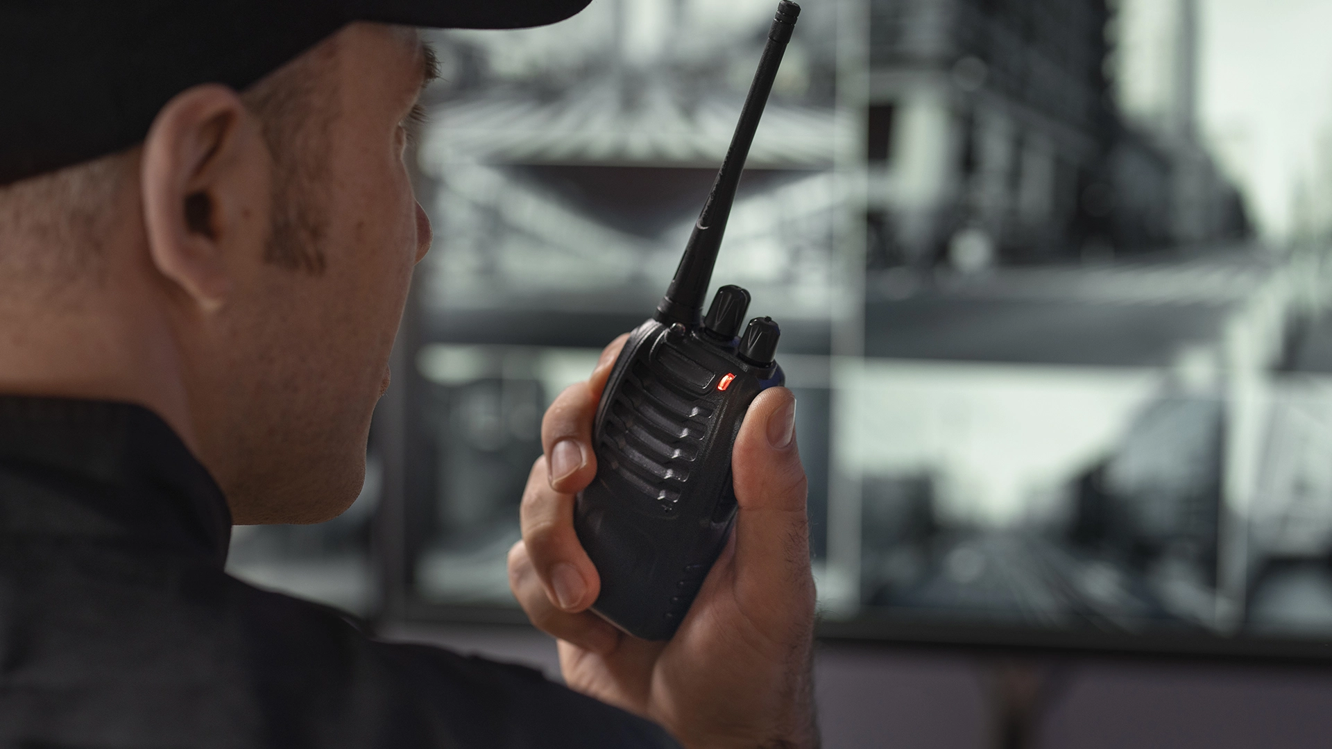 Se han encontrado Radios de la Policía y el Ejército utilizando Claves de Encriptación fácilmente vulnerables