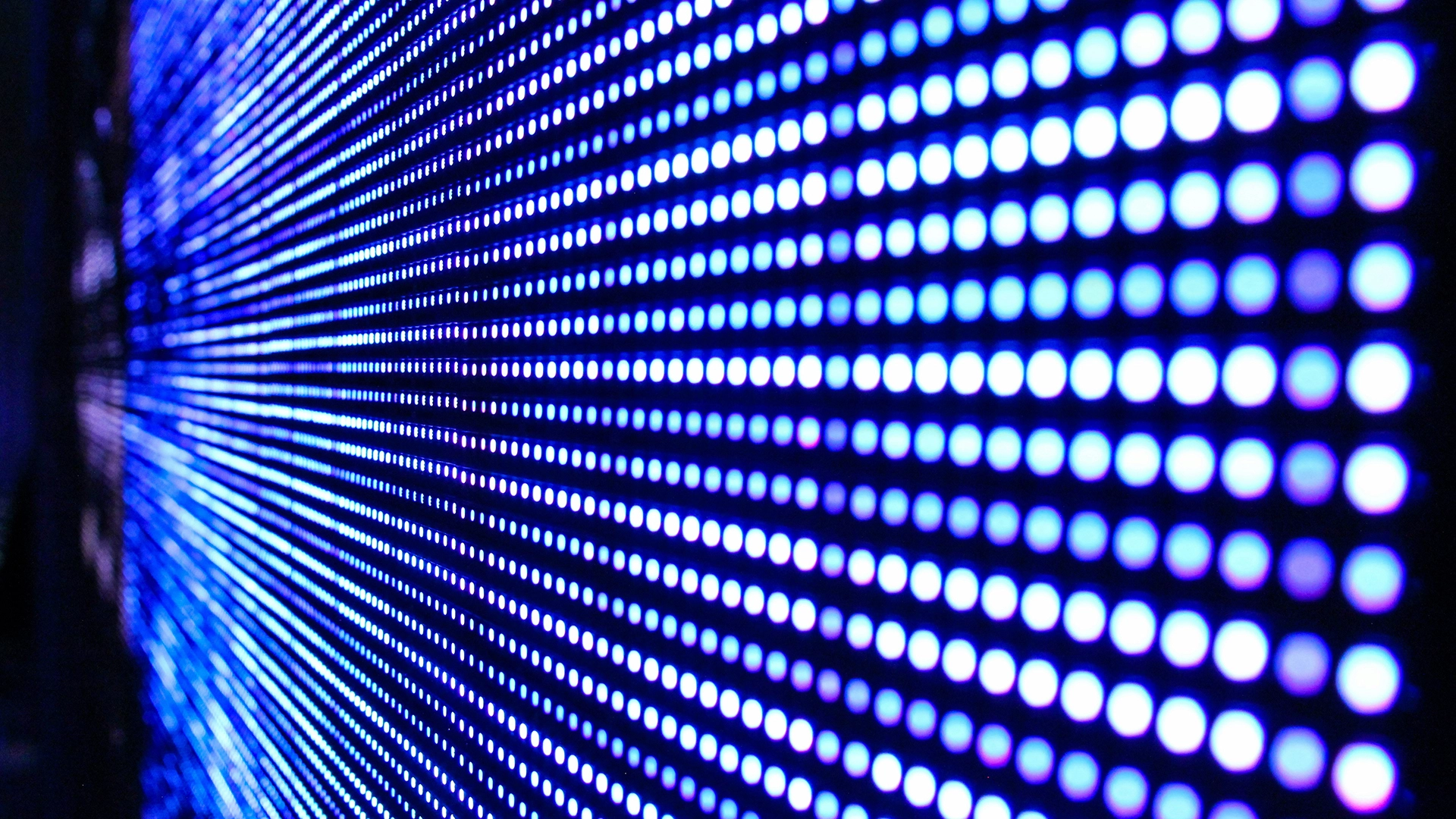 Cient&iacute;ficos Ocultan C&oacute;digos de Luz para Exponer Videos Falsos de IA